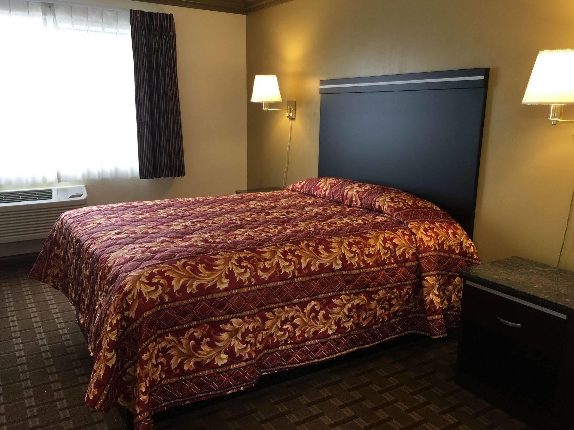 Mountain Inn Онтаріо Екстер'єр фото